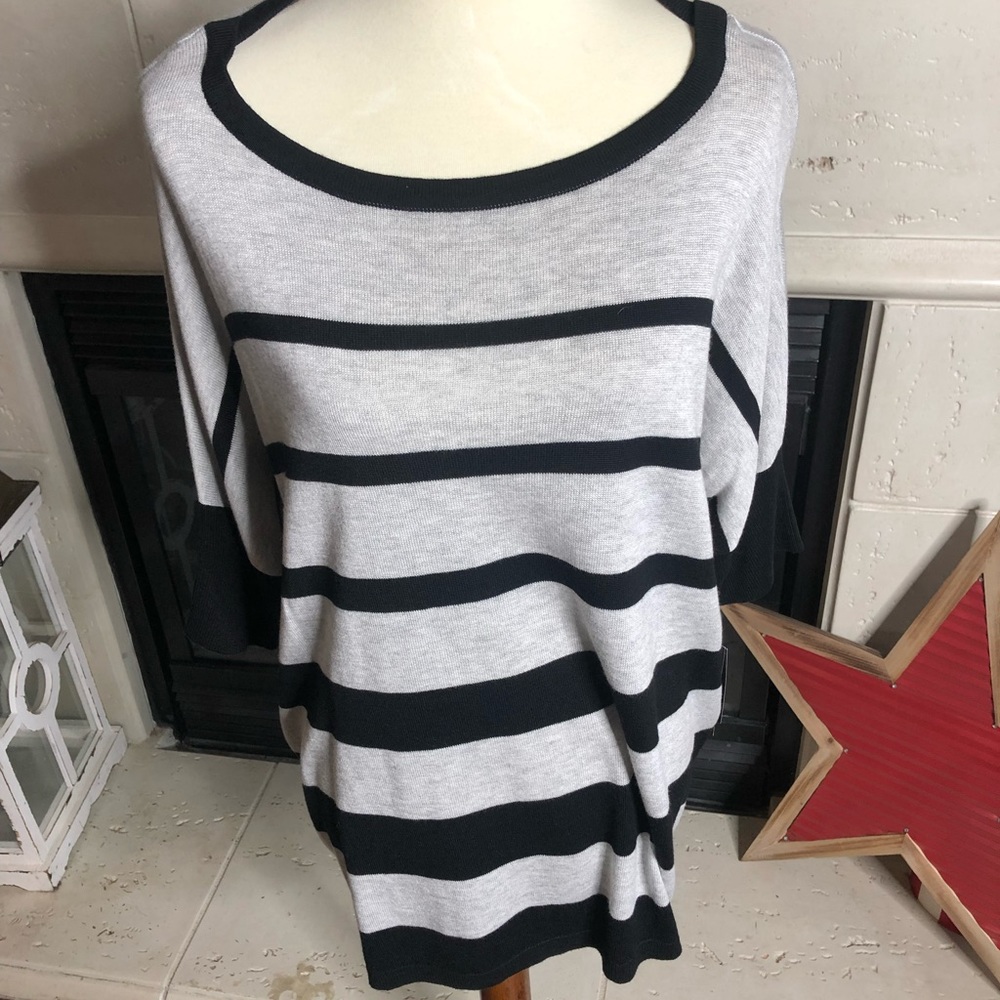 AB Studio blouse, size medium.